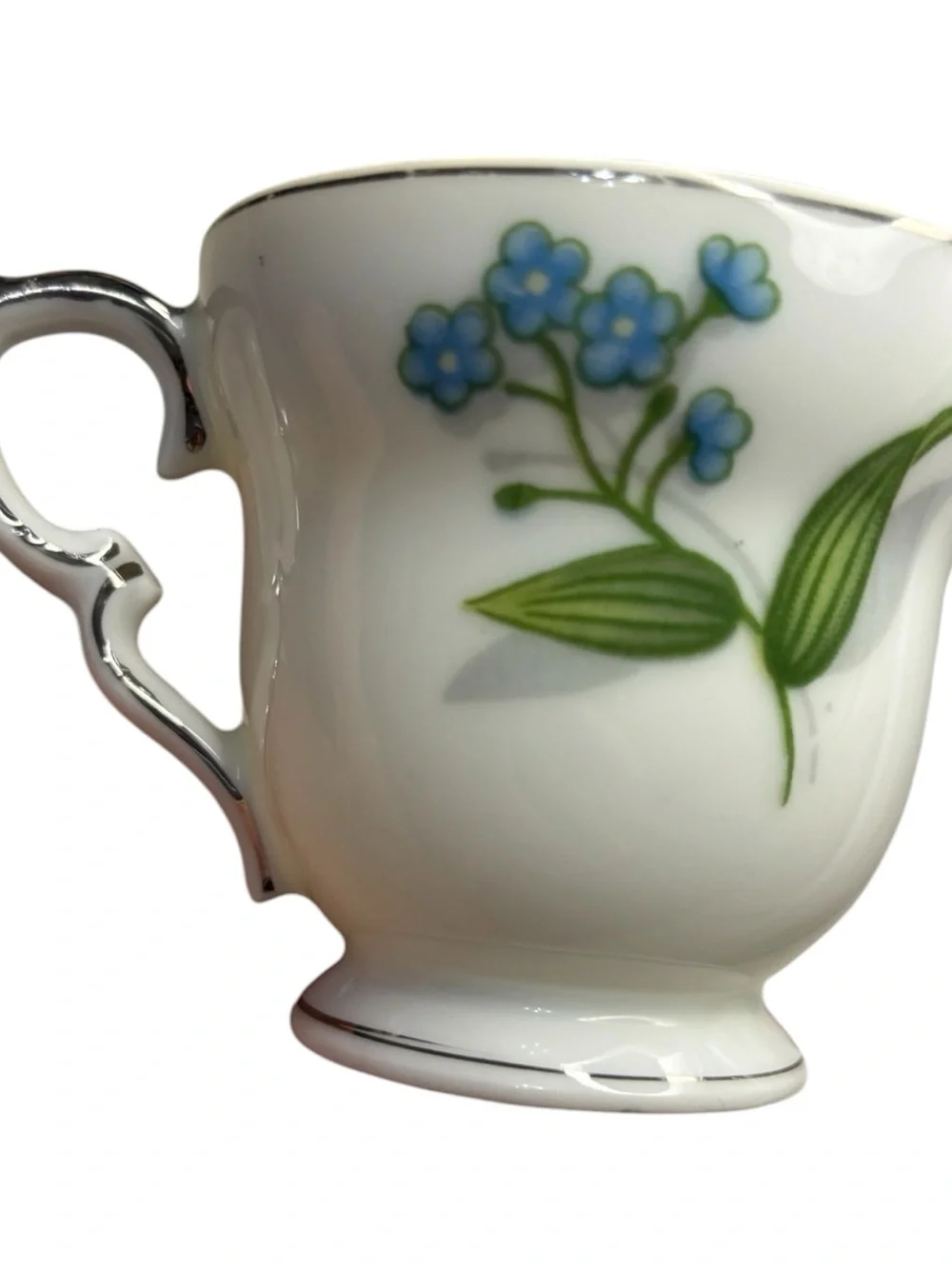 Vintage Royal Albert Bone China Tea Cup Saucer Blue Forget Me Not Floral Pattern